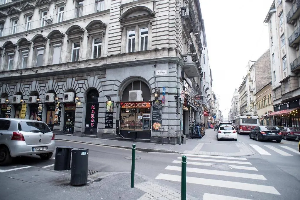 Apartment Ben Suite Budapest Hungary